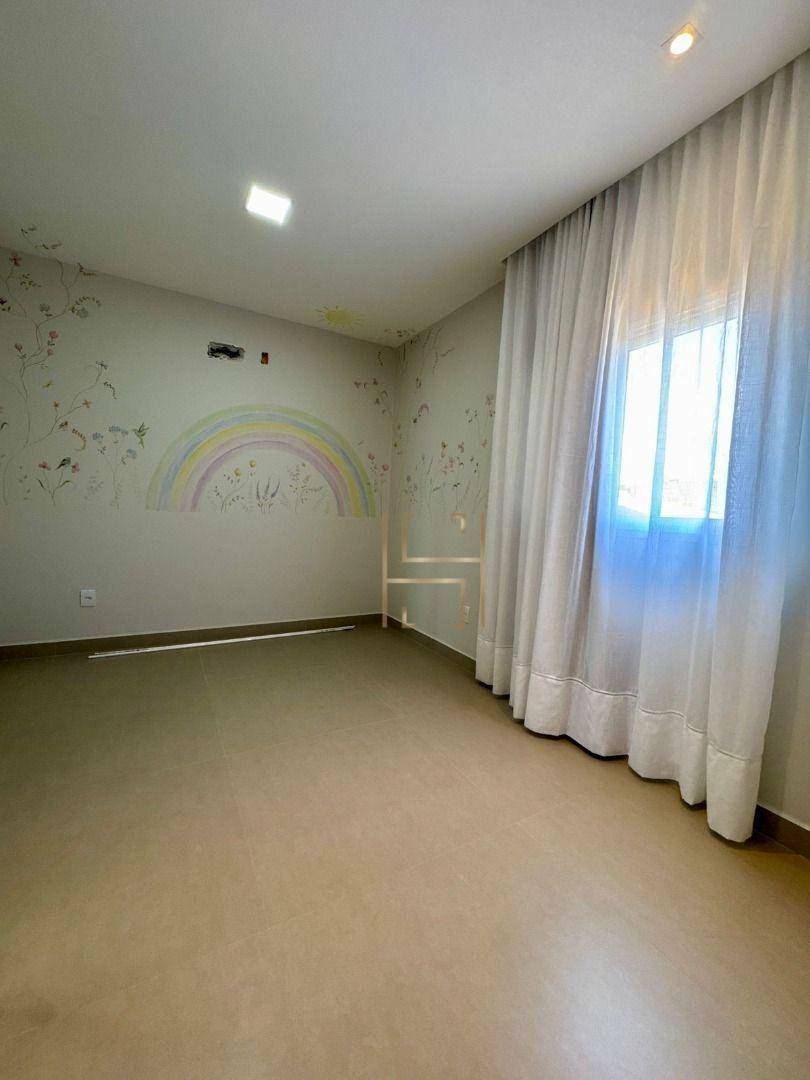 Casa à venda com 4 quartos, 157m² - Foto 5