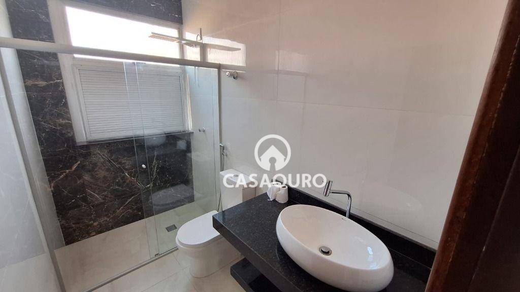 Apartamento à venda com 4 quartos, 160m² - Foto 14