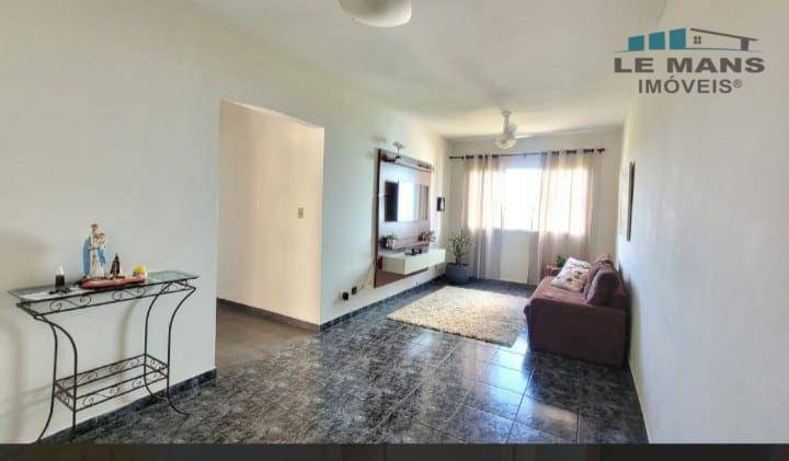 Apartamento à venda com 3 quartos, 90m² - Foto 1