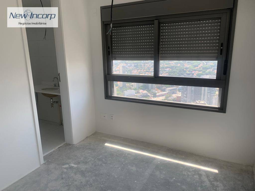 Apartamento à venda com 4 quartos, 271m² - Foto 5