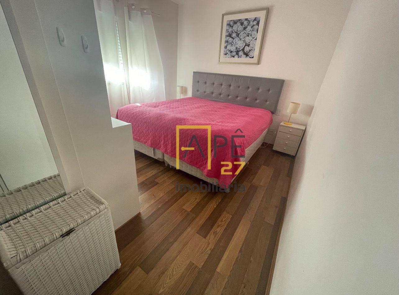 Apartamento à venda com 4 quartos, 150m² - Foto 8