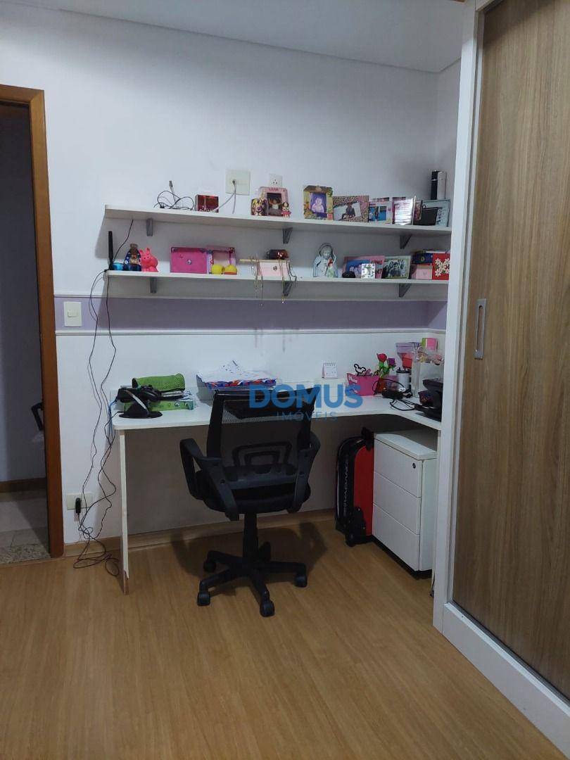 Apartamento à venda com 3 quartos, 98m² - Foto 8