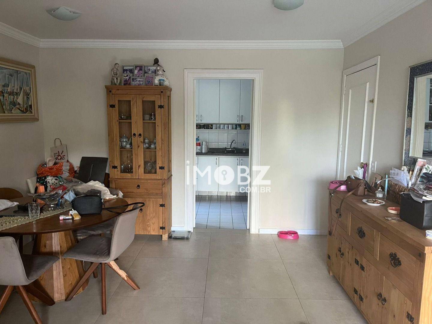 Apartamento à venda com 3 quartos, 93m² - Foto 1