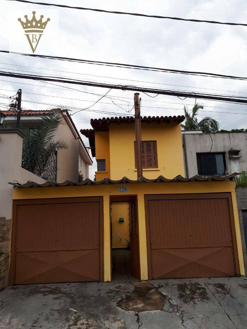 Sobrado à venda com 3 quartos, 271m² - Foto 1