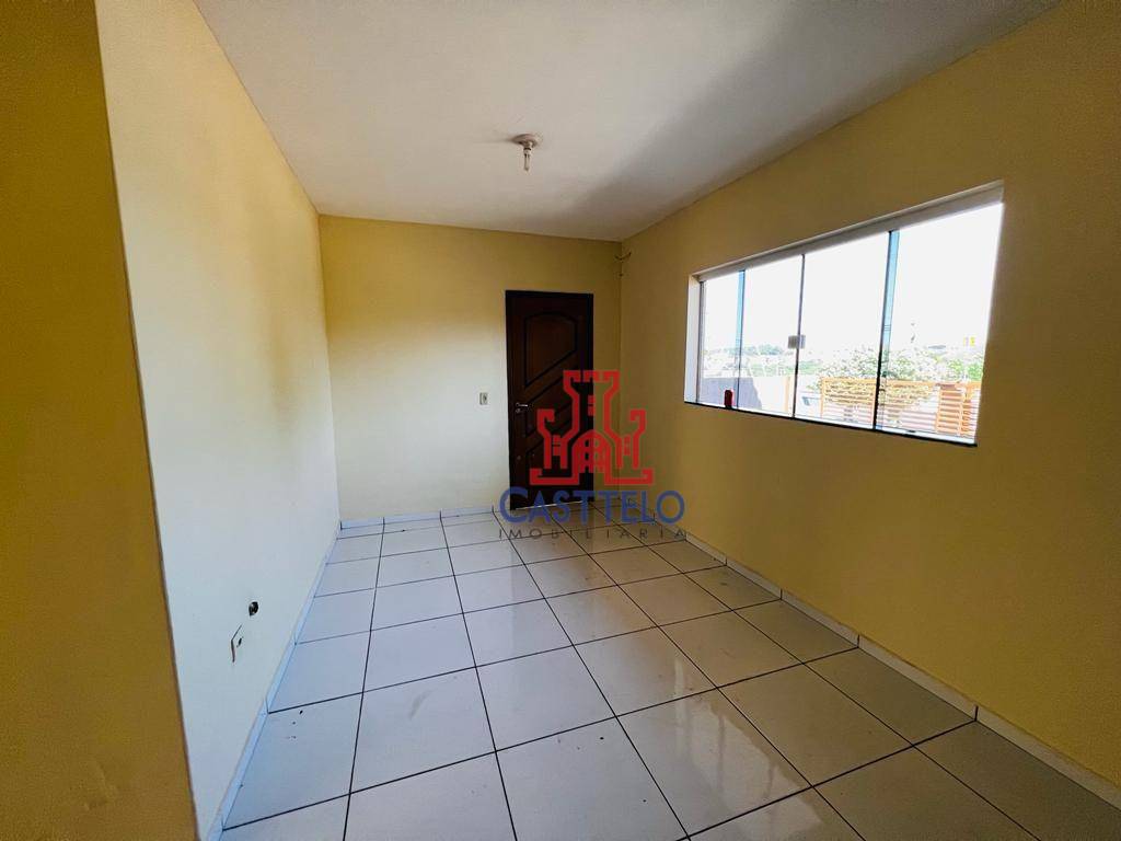 Casa à venda com 4 quartos, 250m² - Foto 11