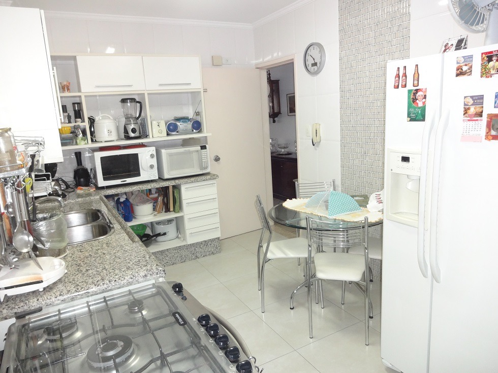 Apartamento à venda com 3 quartos, 125m² - Foto 6