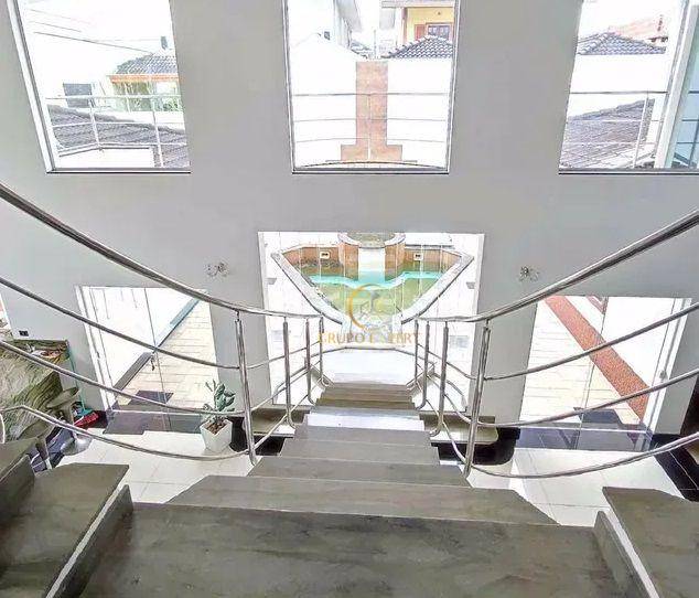 Sobrado à venda com 4 quartos, 422m² - Foto 6