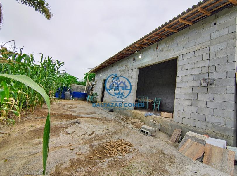 Fazenda à venda com 3 quartos, 7000m² - Foto 1