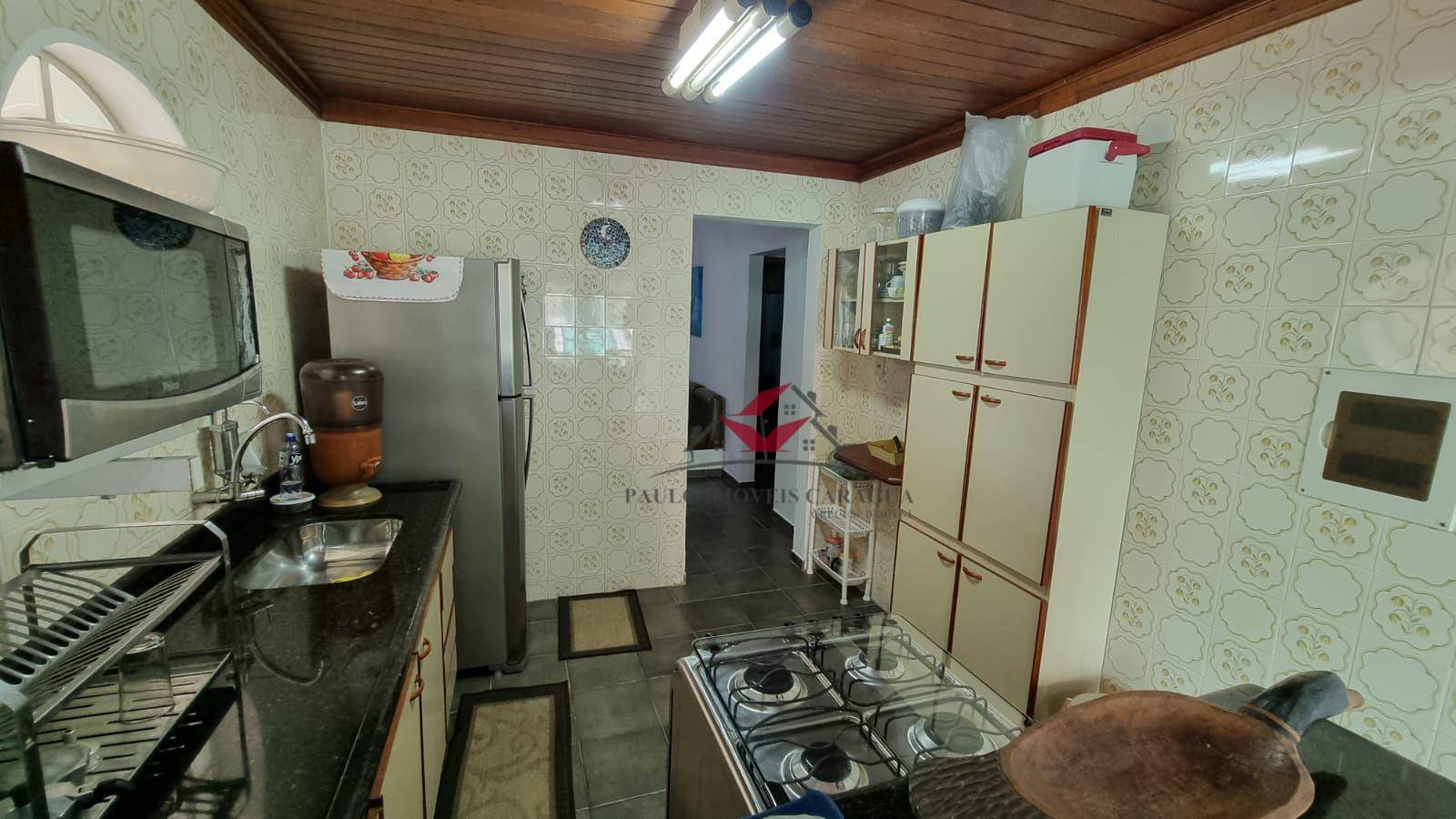 Casa à venda com 3 quartos, 167m² - Foto 8