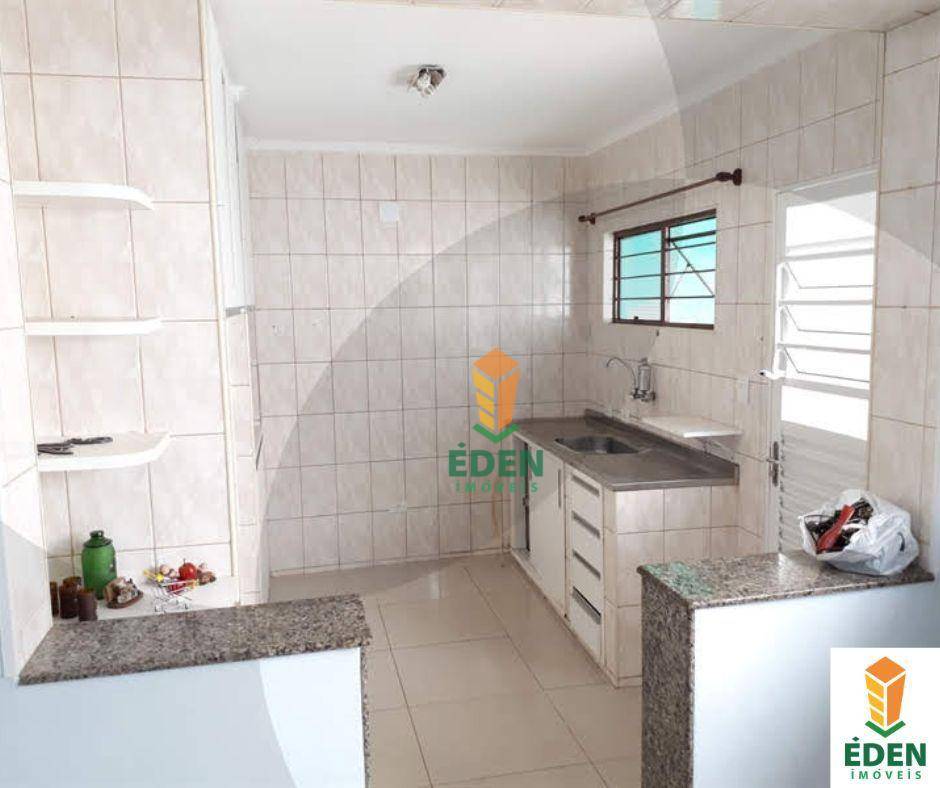 Casa à venda com 3 quartos, 270m² - Foto 19