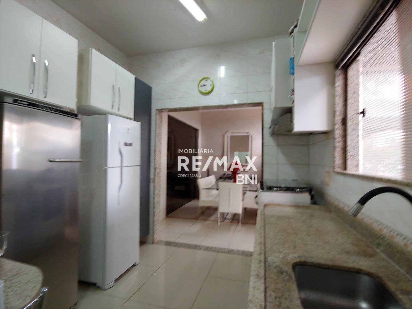 Sobrado à venda com 3 quartos, 204m² - Foto 23