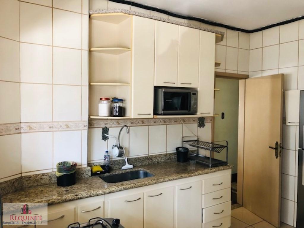 Apartamento à venda com 4 quartos, 170m² - Foto 21