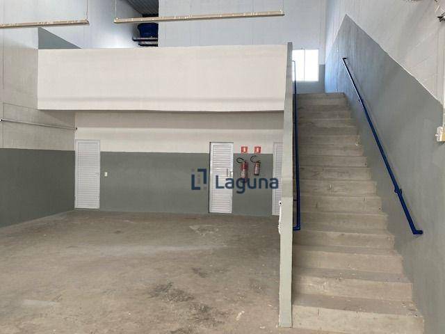 Depósito-Galpão-Armazém para alugar, 300m² - Foto 3