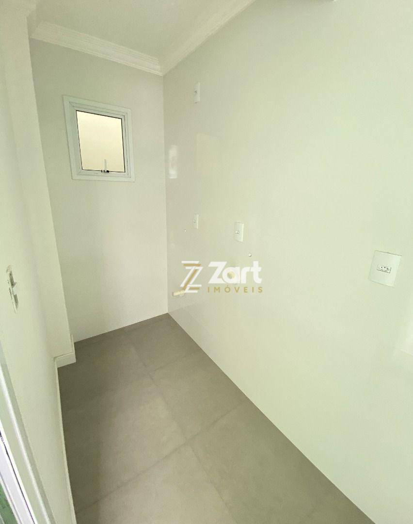 Apartamento à venda com 3 quartos, 185m² - Foto 19