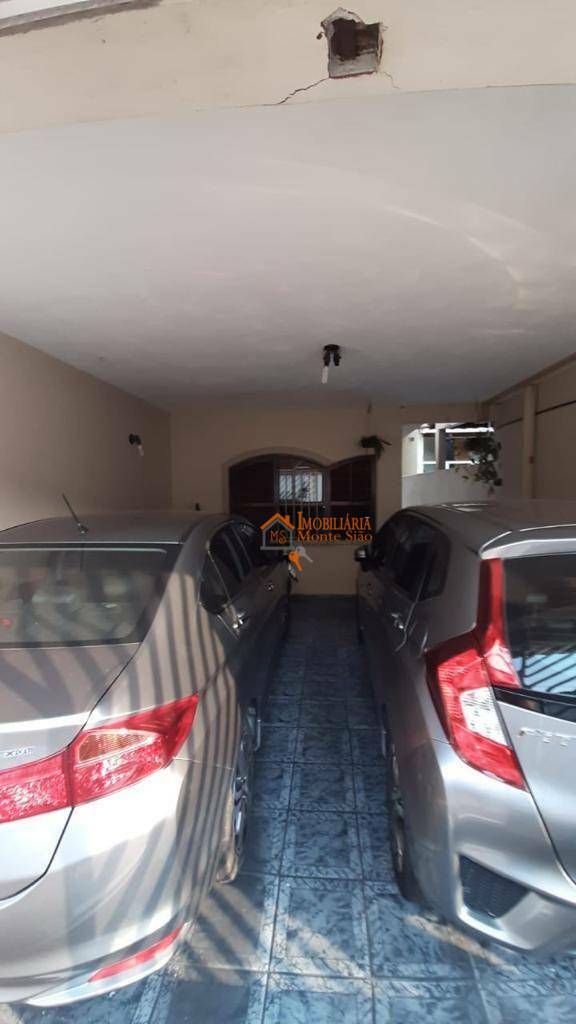 Sobrado à venda com 6 quartos, 257m² - Foto 3