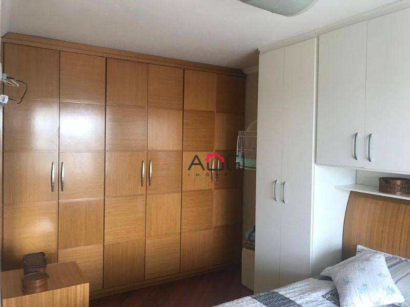 Apartamento à venda com 2 quartos, 82m² - Foto 12