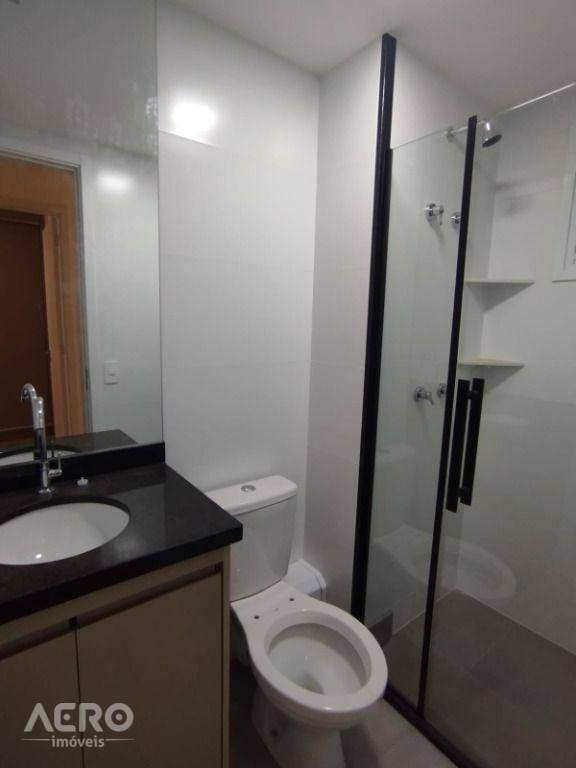 Apartamento para alugar com 2 quartos, 86m² - Foto 8