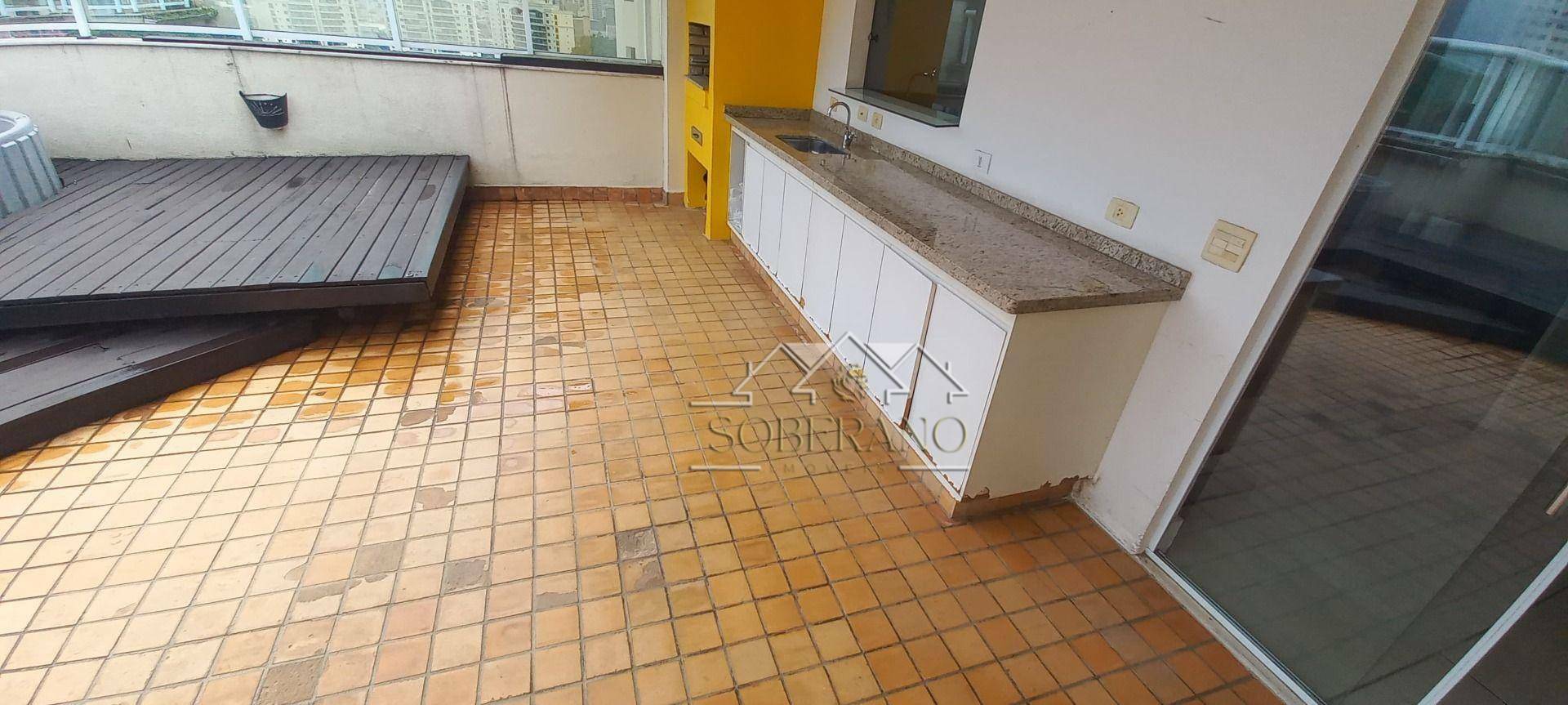 Cobertura à venda com 3 quartos, 250m² - Foto 5