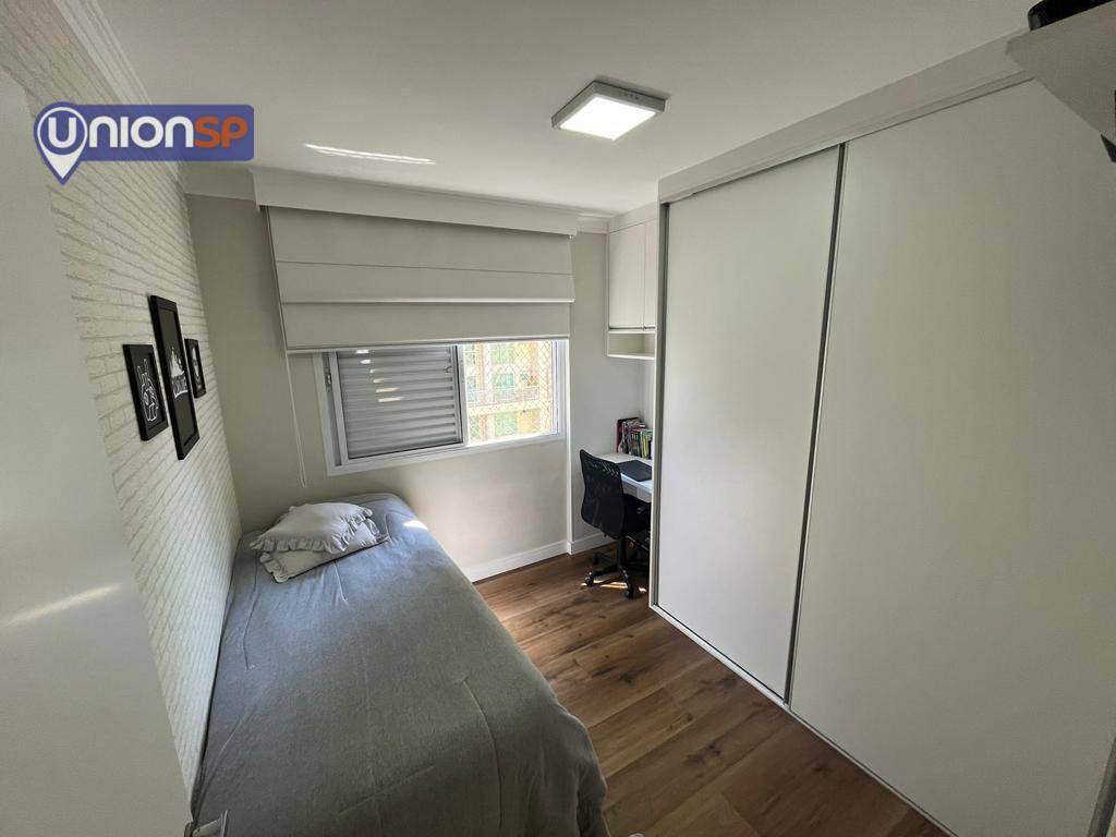 Apartamento à venda com 3 quartos, 97m² - Foto 9