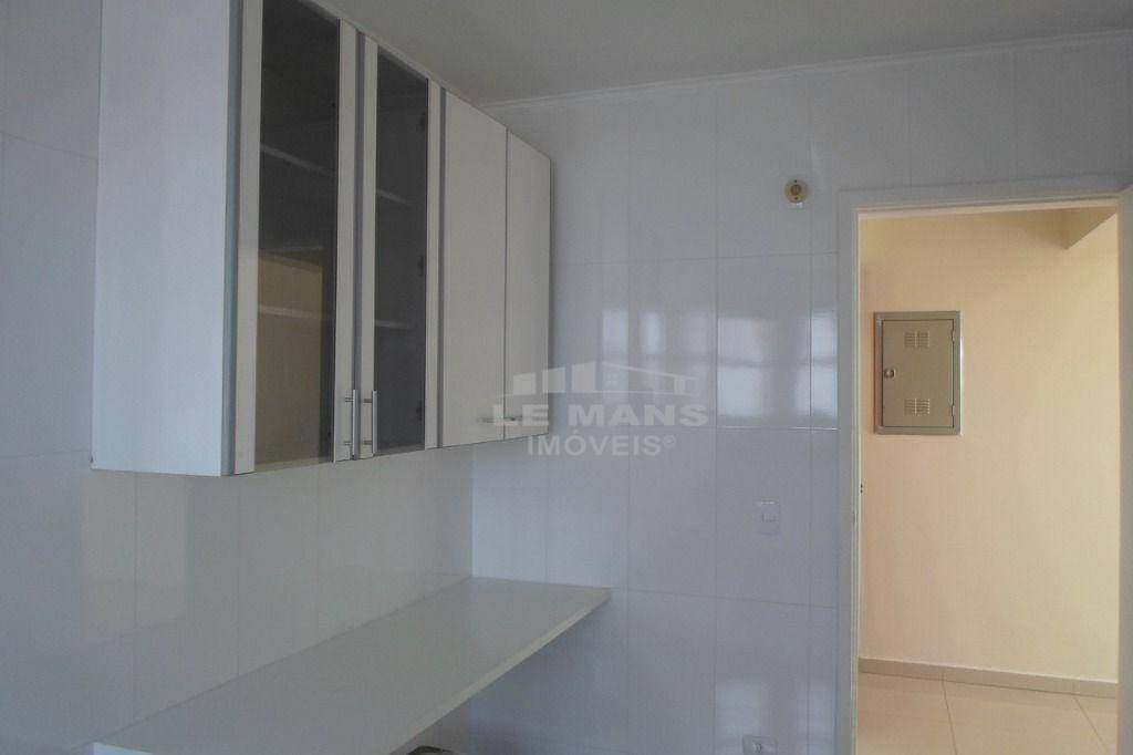 Apartamento à venda com 2 quartos, 76m² - Foto 13