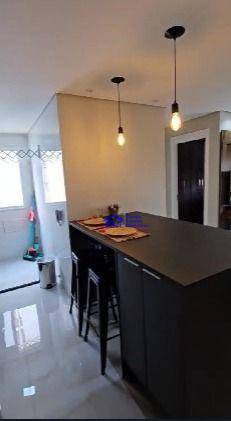 Apartamento à venda com 2 quartos, 40m² - Foto 4