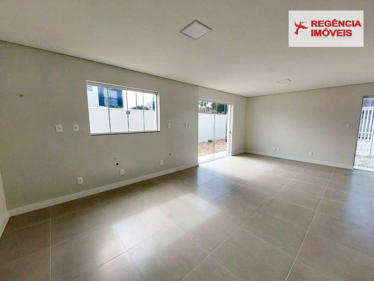 Casa à venda com 3 quartos, 127m² - Foto 18