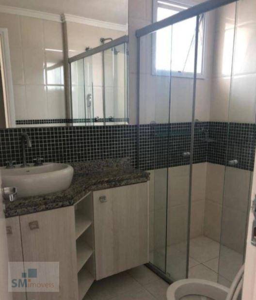 Apartamento para alugar com 3 quartos, 125m² - Foto 9