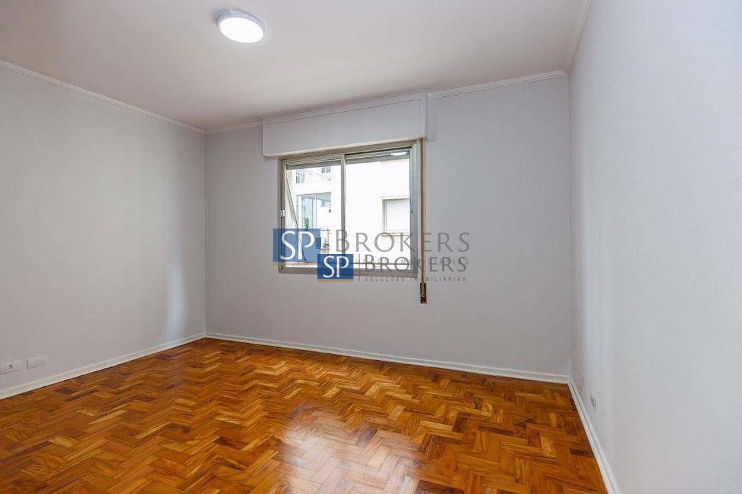 Apartamento à venda com 3 quartos, 155m² - Foto 17