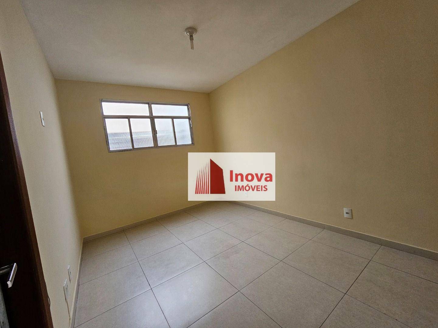 Apartamento à venda com 3 quartos, 90m² - Foto 13