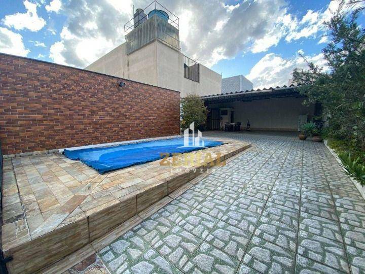 Sobrado à venda com 3 quartos, 256m² - Foto 24