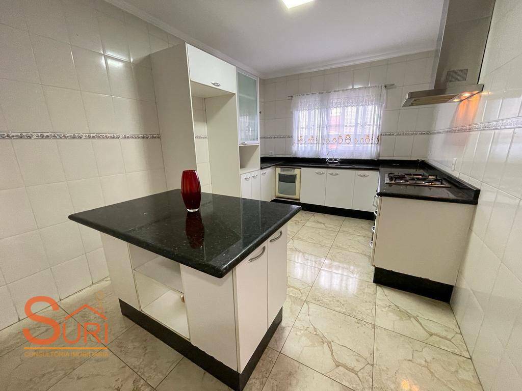 Sobrado à venda com 3 quartos, 122m² - Foto 4