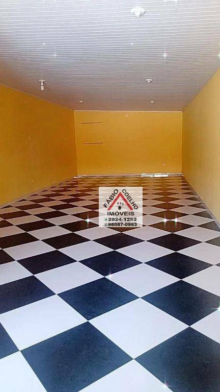 Sobrado à venda com 2 quartos, 200m² - Foto 1