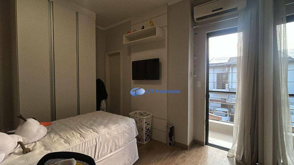 Sobrado à venda com 2 quartos, 103m² - Foto 13