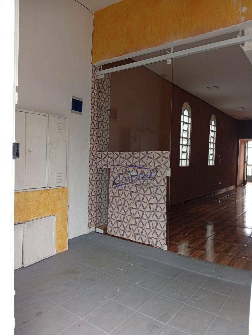 Casa à venda com 5 quartos, 200m² - Foto 7