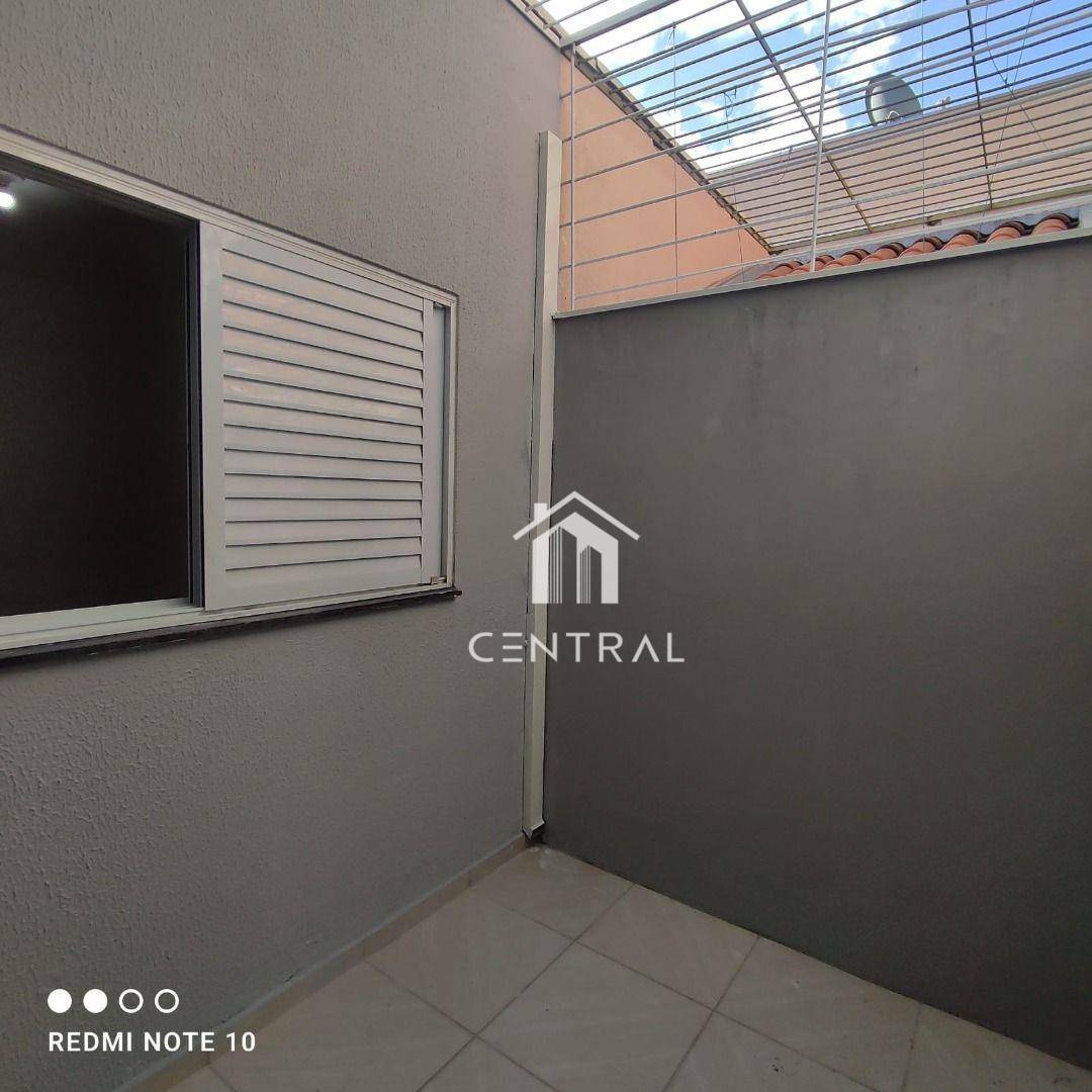 Casa à venda com 2 quartos, 75m² - Foto 25