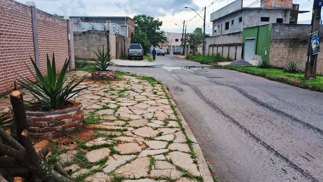 Casa à venda com 4 quartos, 1000m² - Foto 22