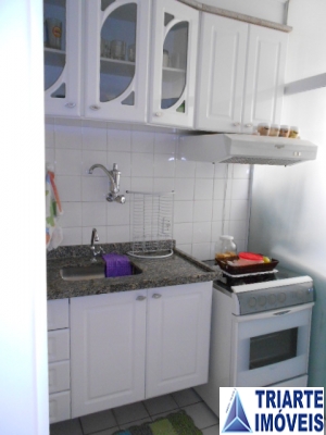 Apartamento à venda com 2 quartos, 58m² - Foto 11