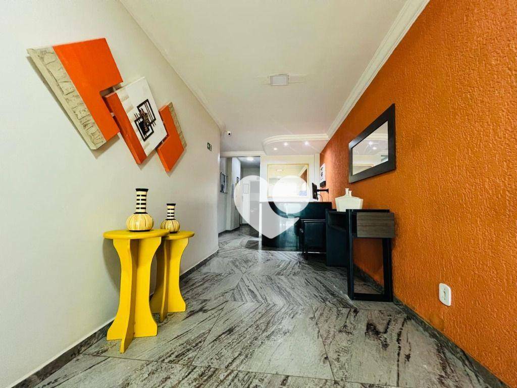 Apartamento à venda com 2 quartos, 100m² - Foto 4