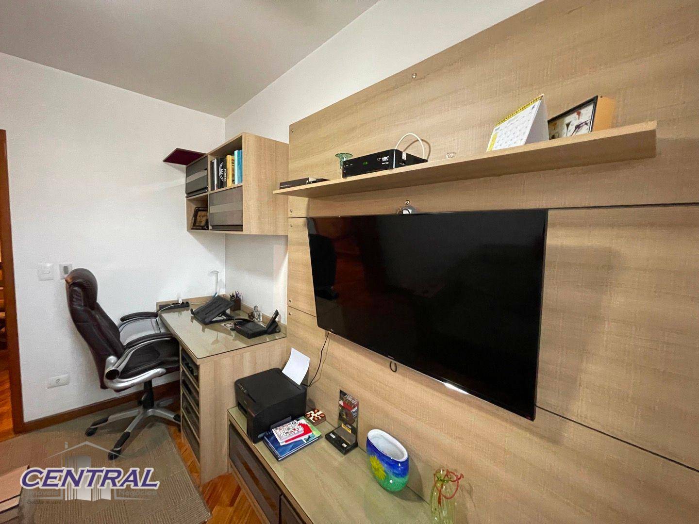 Apartamento à venda com 3 quartos, 112m² - Foto 10