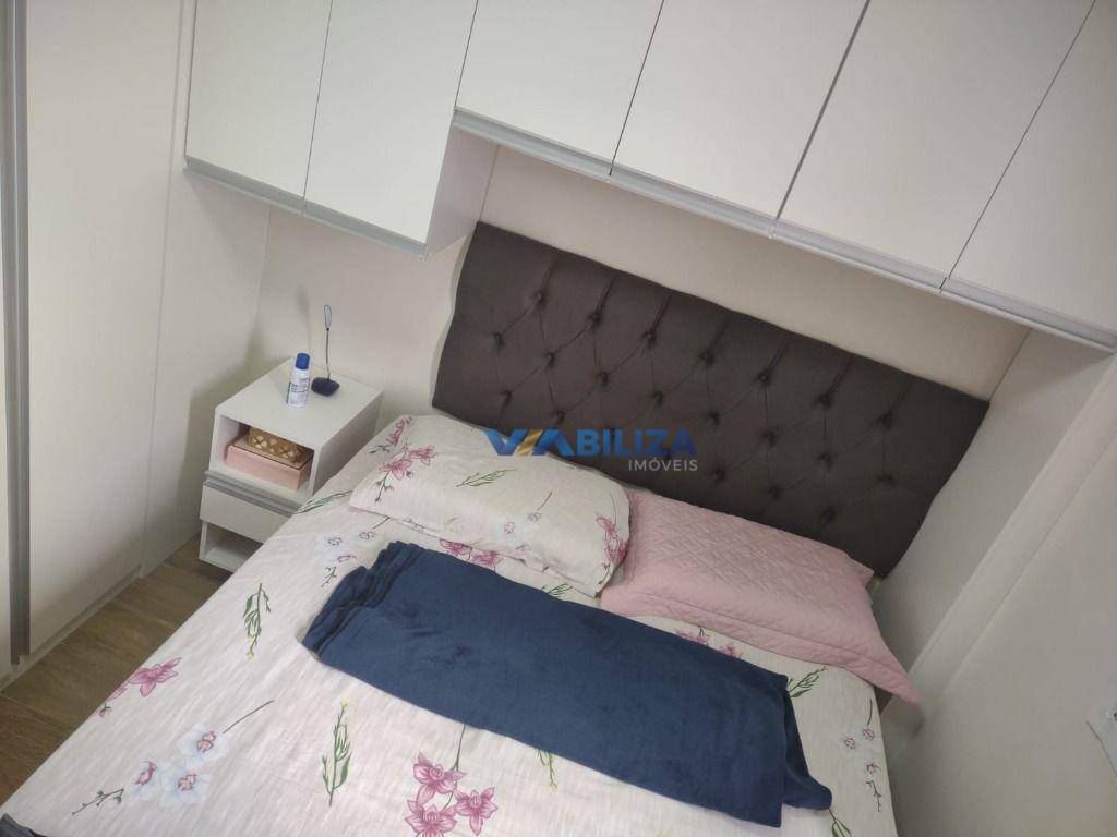 Apartamento à venda com 3 quartos, 76m² - Foto 15