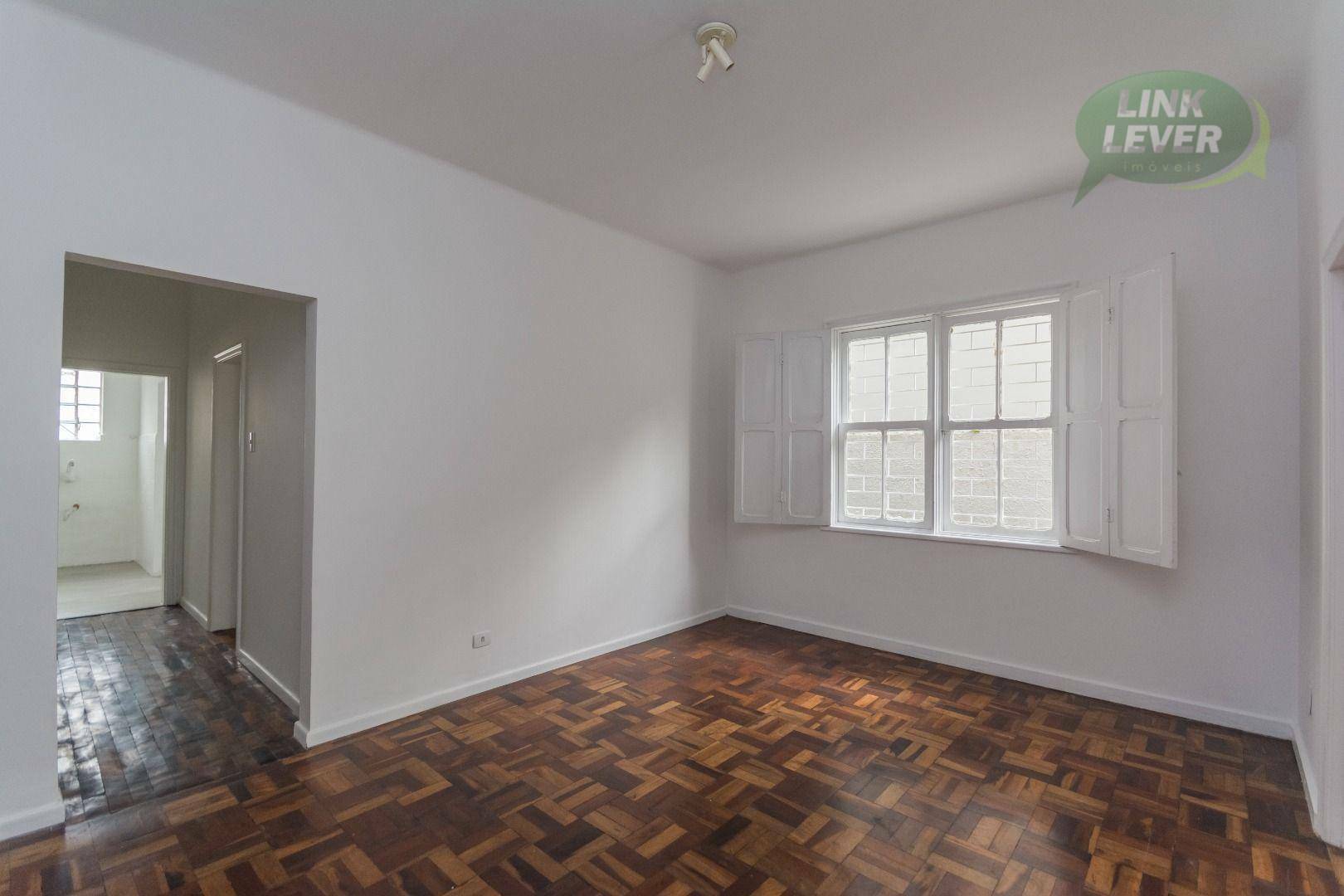 Apartamento para alugar com 3 quartos, 135m² - Foto 9