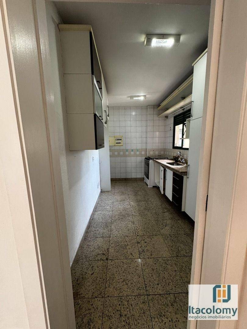 Apartamento para alugar com 3 quartos, 94m² - Foto 4