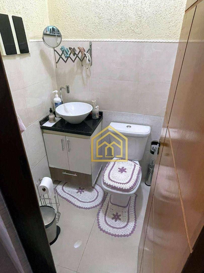 Sobrado à venda com 3 quartos, 250m² - Foto 13