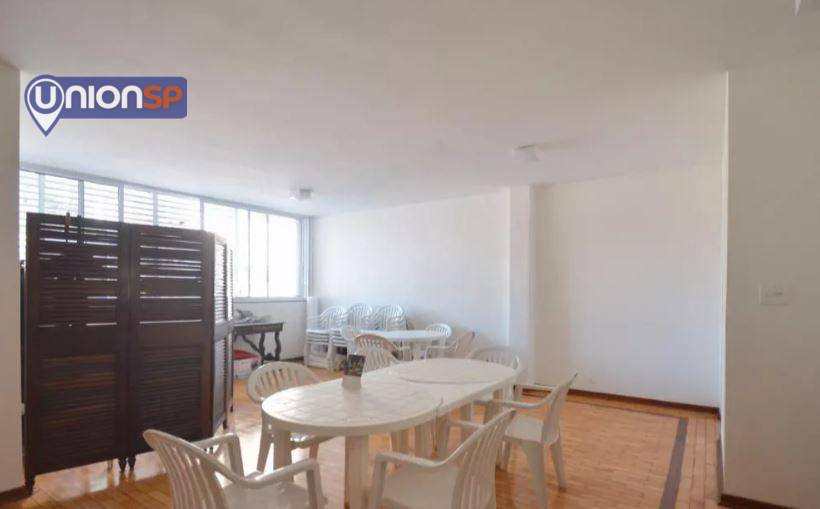 Apartamento à venda com 2 quartos, 69m² - Foto 18