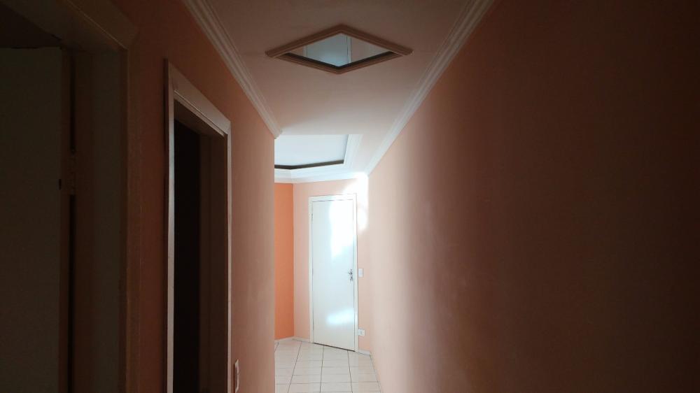 Apartamento à venda com 2 quartos, 57m² - Foto 4