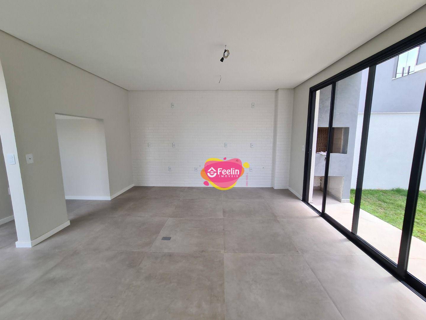 Casa à venda com 3 quartos, 177m² - Foto 5