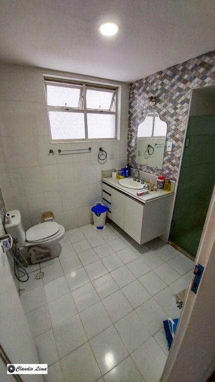 Apartamento à venda com 4 quartos, 240m² - Foto 23