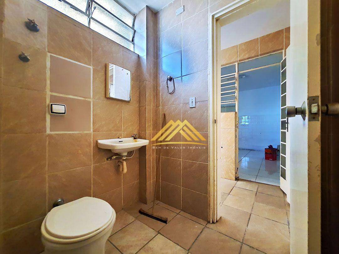 Apartamento à venda com 3 quartos, 143m² - Foto 11