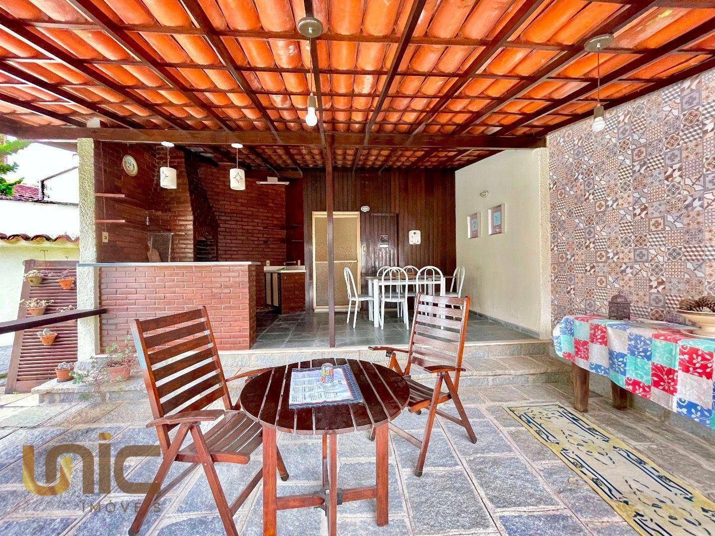 Casa à venda com 3 quartos, 239m² - Foto 28