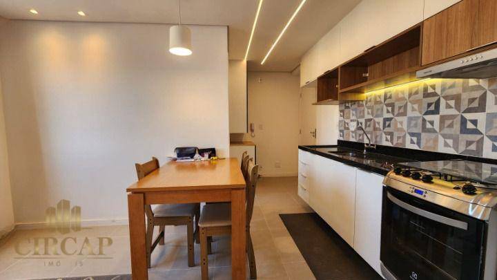 Apartamento à venda com 2 quartos, 33m² - Foto 3